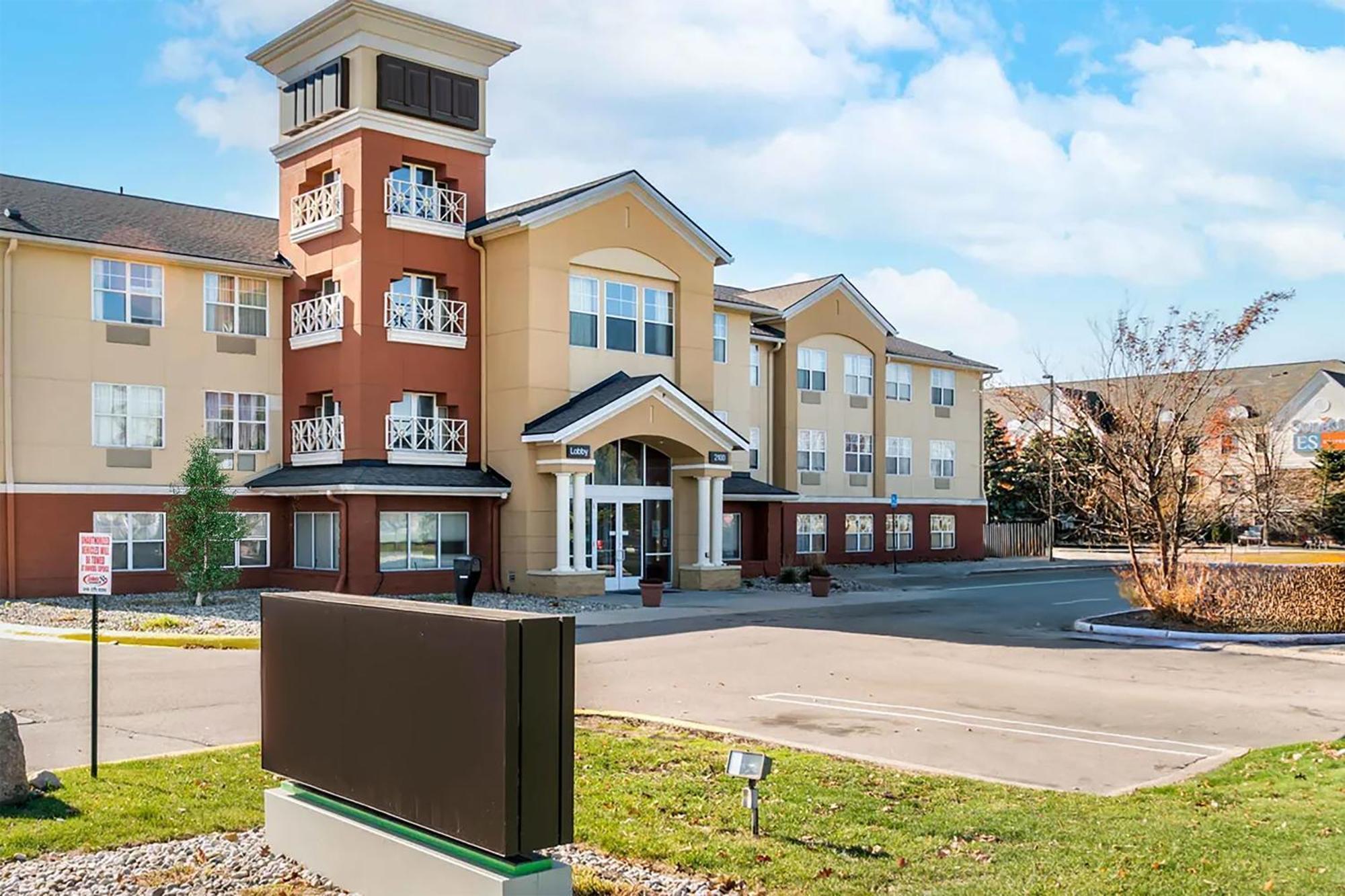 Baymont By Wyndham Auburn Hills South 호텔 외부 사진